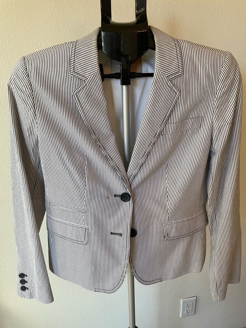 Banana Republic Blue and White Pinstripe Blazer